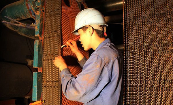 板式換熱器出現外漏、串液故障的維修方法